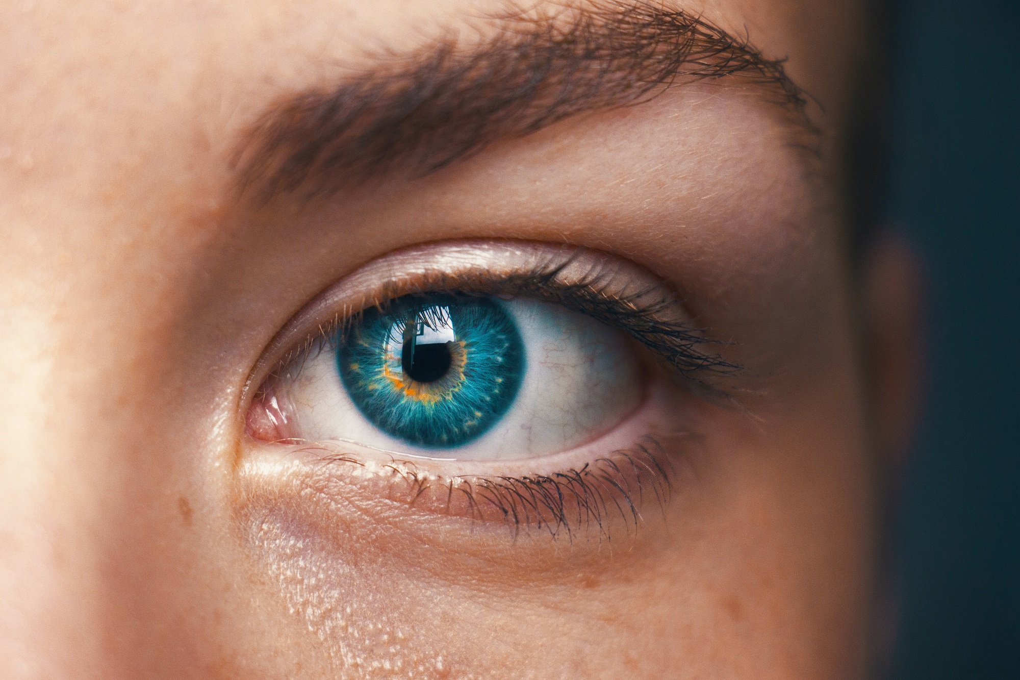 Blue female eye looking at future-of-work-ai-enhanced-retention